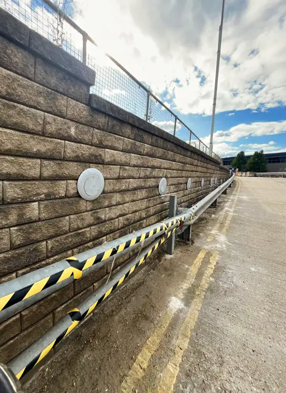 Retaining Wall – Hanger Lane