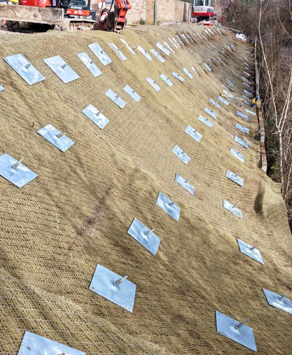 Slope Stabilisation - Earth Bunds - Cuttings (19).png